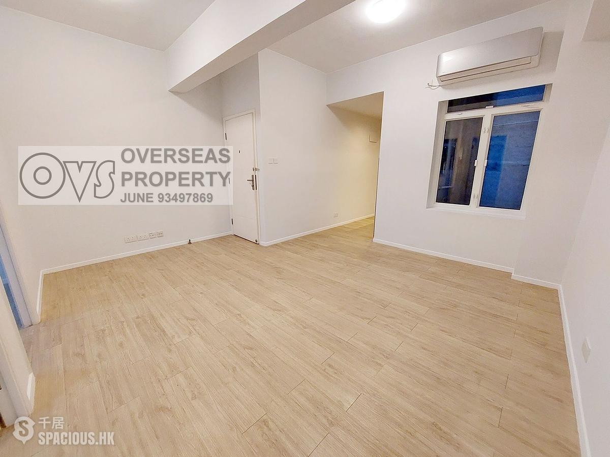 Wan Chai - 25, Queen's Road East 01
