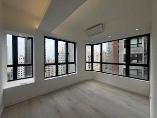 Mid Levels Central - Vantage Park Block 2 10