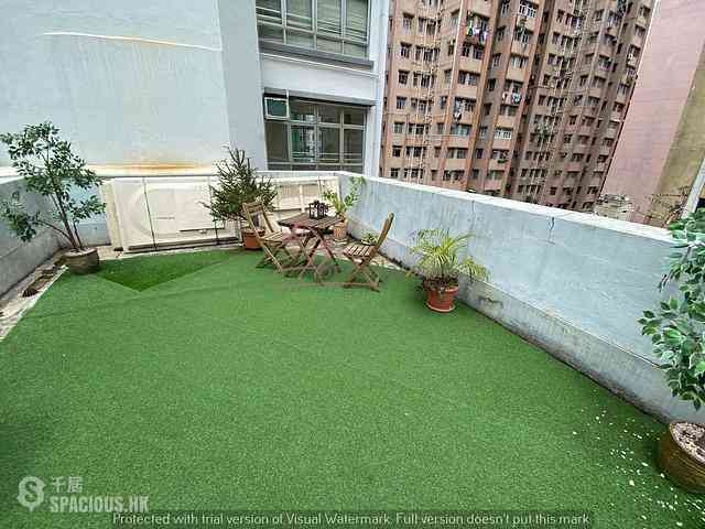 Sheung Wan - 19-21, Tung Street 01