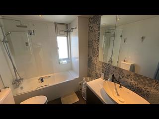 Mid Levels West - Rowen Court 07