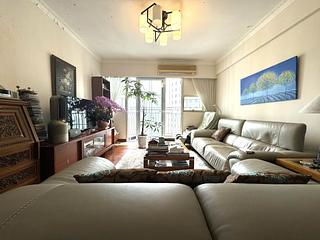 Mid Levels East - Camelot Heights 02