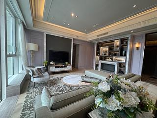 Mid Levels Central - The Morgan 05