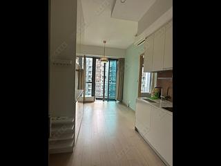 Tseung Kwan O - Twin Peaks Block 1 04