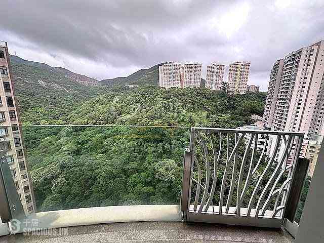 Tai Hang - The Legend Block 3 01