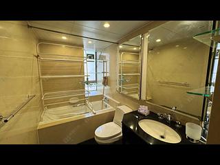 Mid Levels Central - Tregunter Tower 3 07