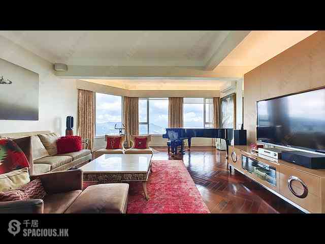 The Peak - La Hacienda Block B 02