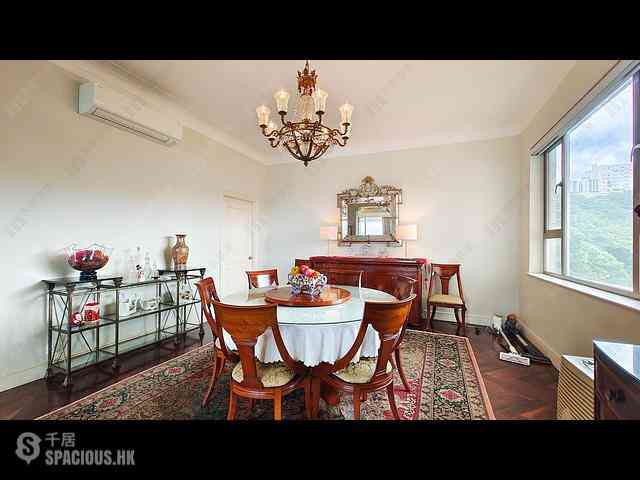 The Peak - La Hacienda Block B 05