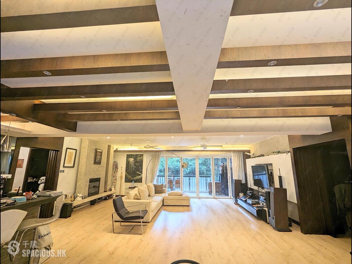 Mid Levels West - Babington House 01