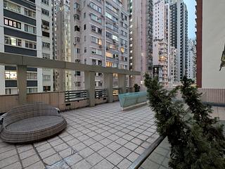 Happy Valley - Le Village 18