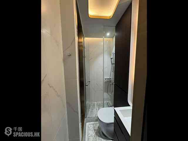 Gold Coast / So Kwun Wat - The Royale Phase 2 Starfront Royale Tower 1 01