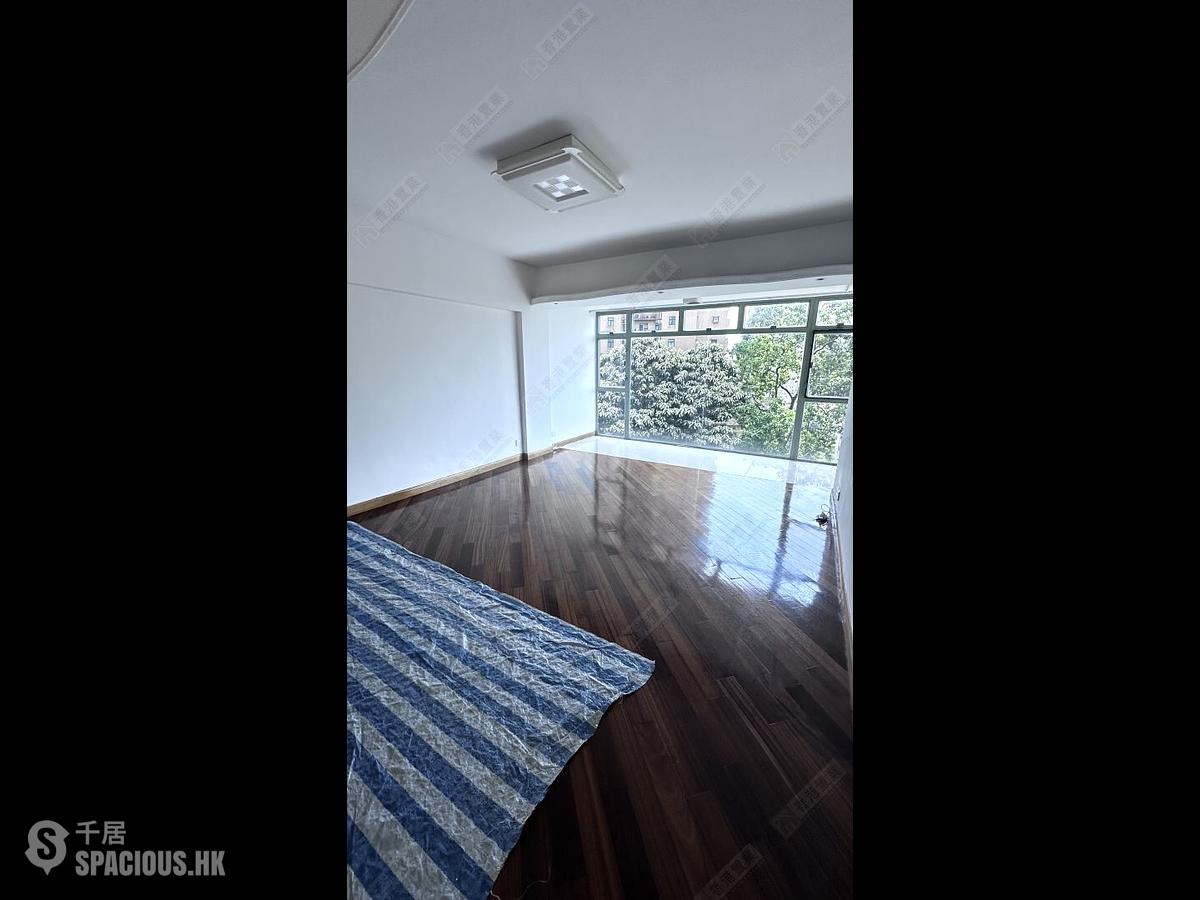Happy Valley - Jade Terrace 01