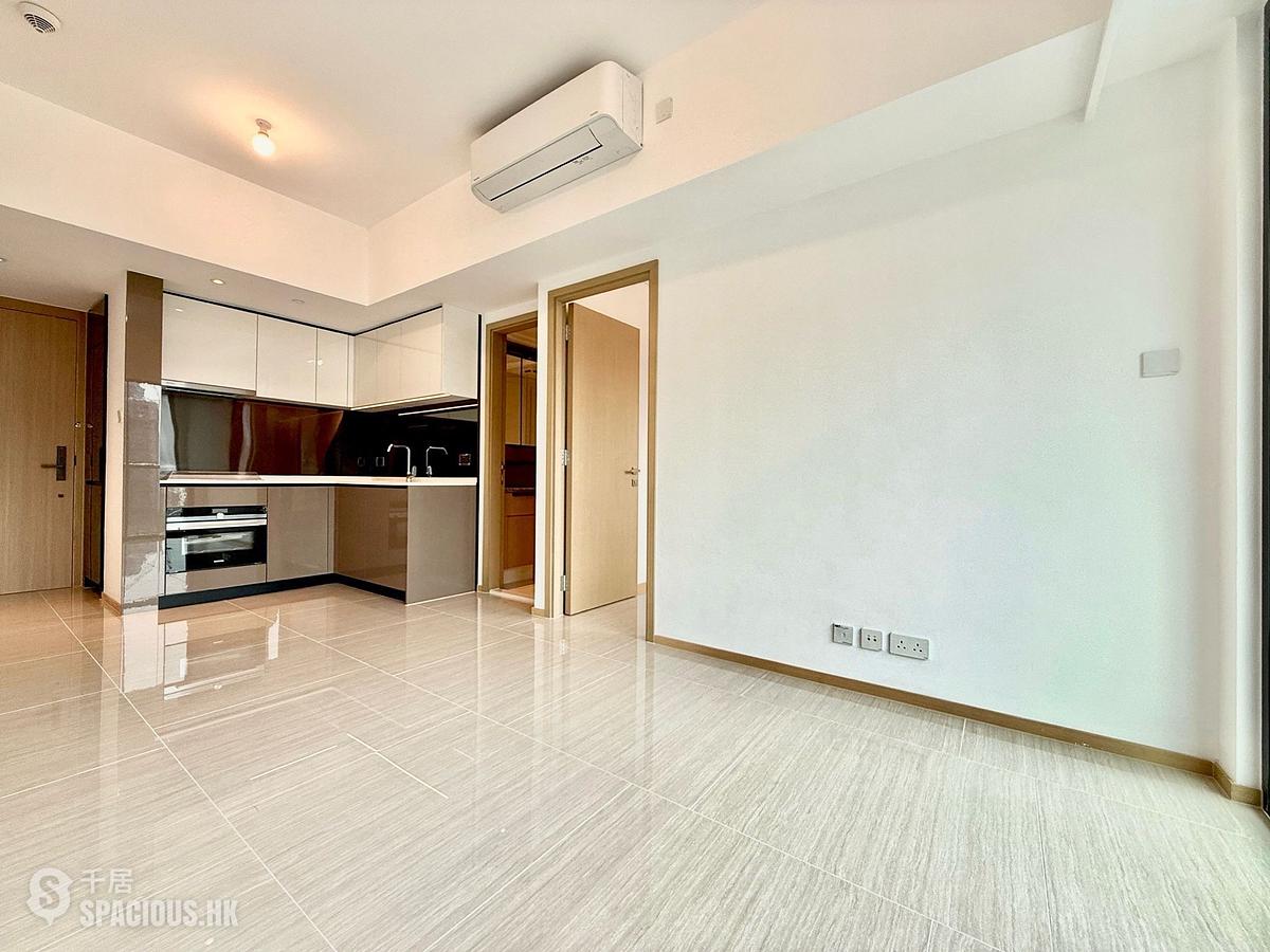 Gold Coast / So Kwun Wat - Mori Tower 3 01