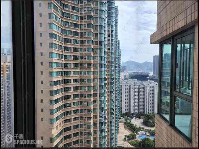 Tai Kok Tsui - Park Avenue Central Park Block 3 02