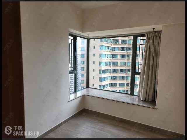 Tai Kok Tsui - Park Avenue Central Park Block 3 06