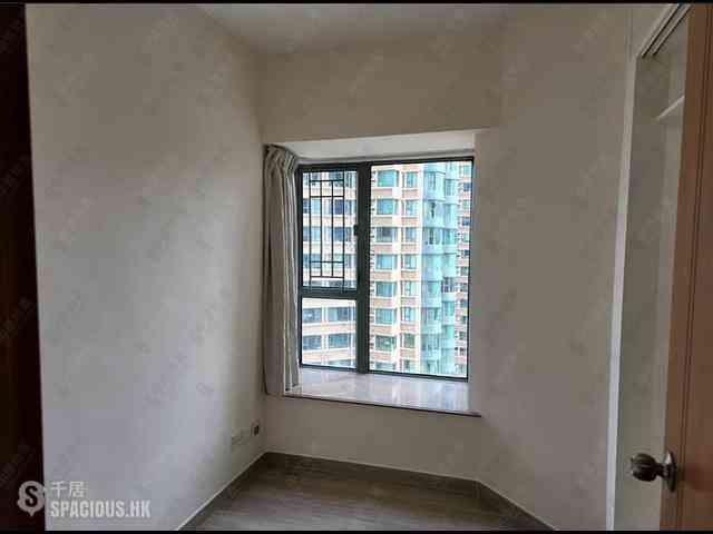 Tai Kok Tsui - Park Avenue Central Park Block 3 07