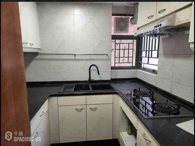 Tai Kok Tsui - Park Avenue Central Park Block 3 08