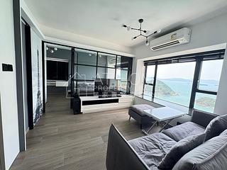 Kennedy Town - Serene Court 05