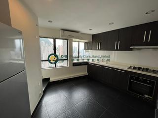 Mid Levels Central - Birchwood Place 03