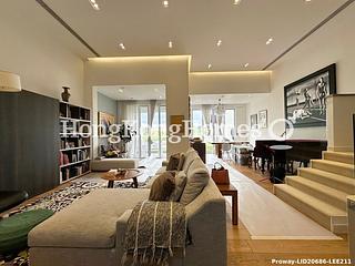 Chung Hom Kok - 33, Cape Road 05