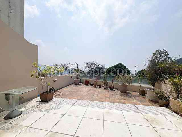 Wong Chuk Hang - Manly Villa 04