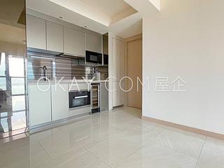 Sai Ying Pun - King's Hill 06