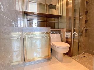 Sai Ying Pun - King's Hill 09
