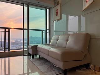 Tai Kok Tsui - Hampton Place Tower 1 04