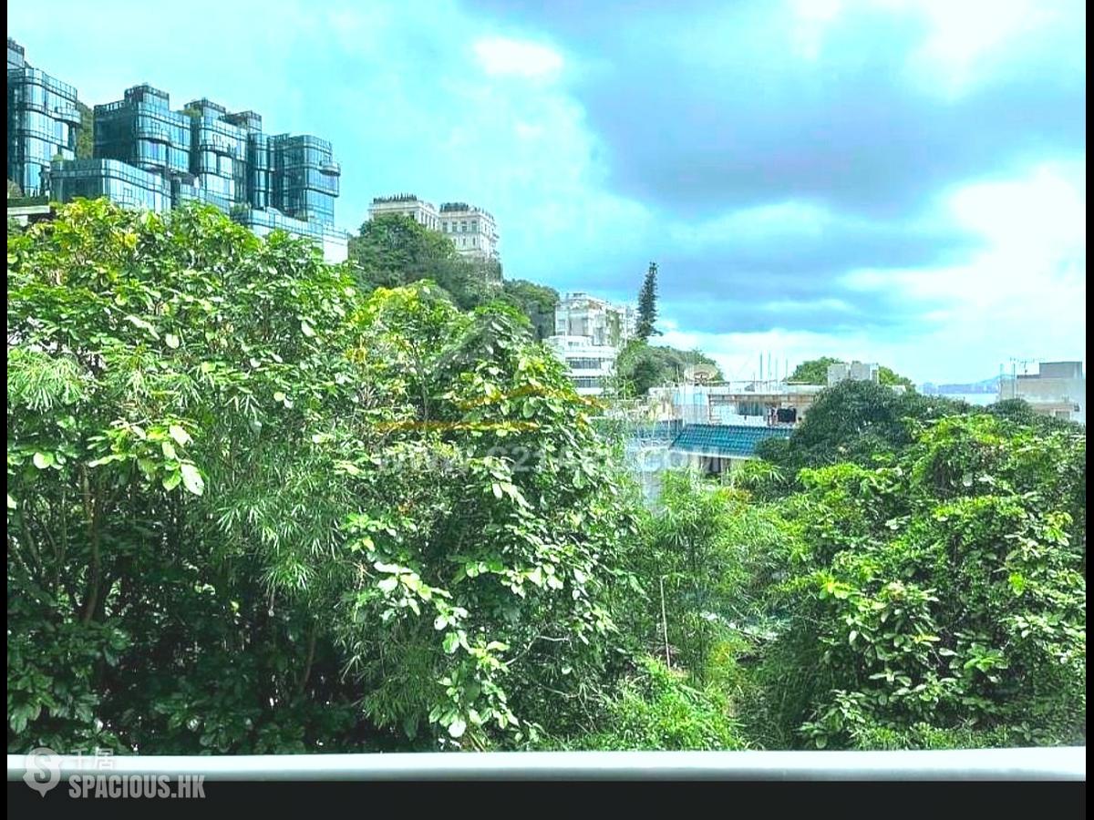 Repulse Bay - Fairview Court 01