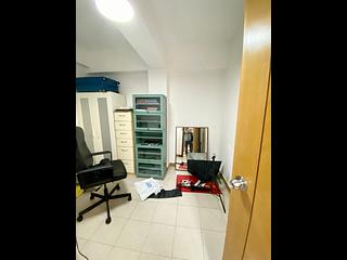 Happy Valley - 6-8, Shing Ping Street 04