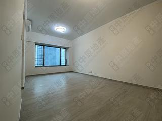 West Kowloon - Sorrento Phase 1 Block 6 02