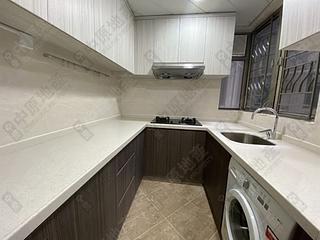 West Kowloon - Sorrento Phase 1 Block 6 07