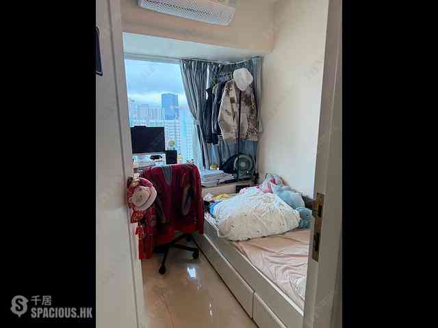 To Kwa Wan - Sky Tower Tower 7 11