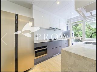 Shouson Hill - Woodland Villa 10