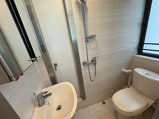 Mid Levels Central - 11, Macdonnell Road 06