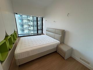 Mid Levels Central - 11, Macdonnell Road 08