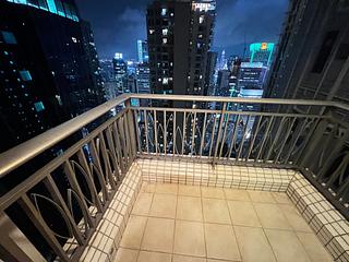 Wan Chai - The Zenith Phase 1 Block 2 02