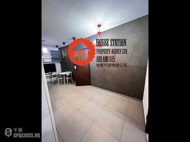 Wan Chai - The Zenith Phase 1 Block 2 01