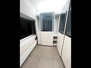 Wan Chai - The Zenith Phase 1 Block 2 02