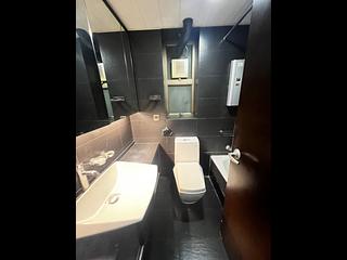 Wan Chai - The Zenith Phase 1 Block 2 05