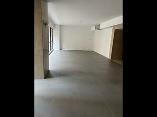 Mid Levels Central - Estoril Court 04