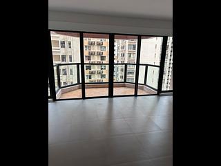Mid Levels Central - Estoril Court 05