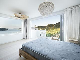 Clear Water Bay - Tai Hang Hau 11