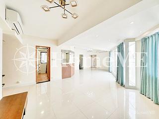 Happy Valley - Sunrise Court 03