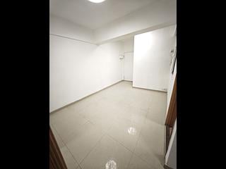 Sheung Wan - Kiu Fat Building Front Block (Block B) 02