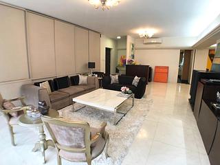 Braemar Hill - Hilltop Mansion 04