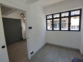 Poho - 18-20, Upper Station Street 07
