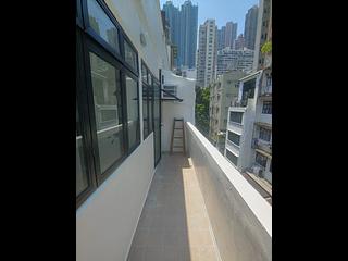 Poho - 18-20, Upper Station Street 09