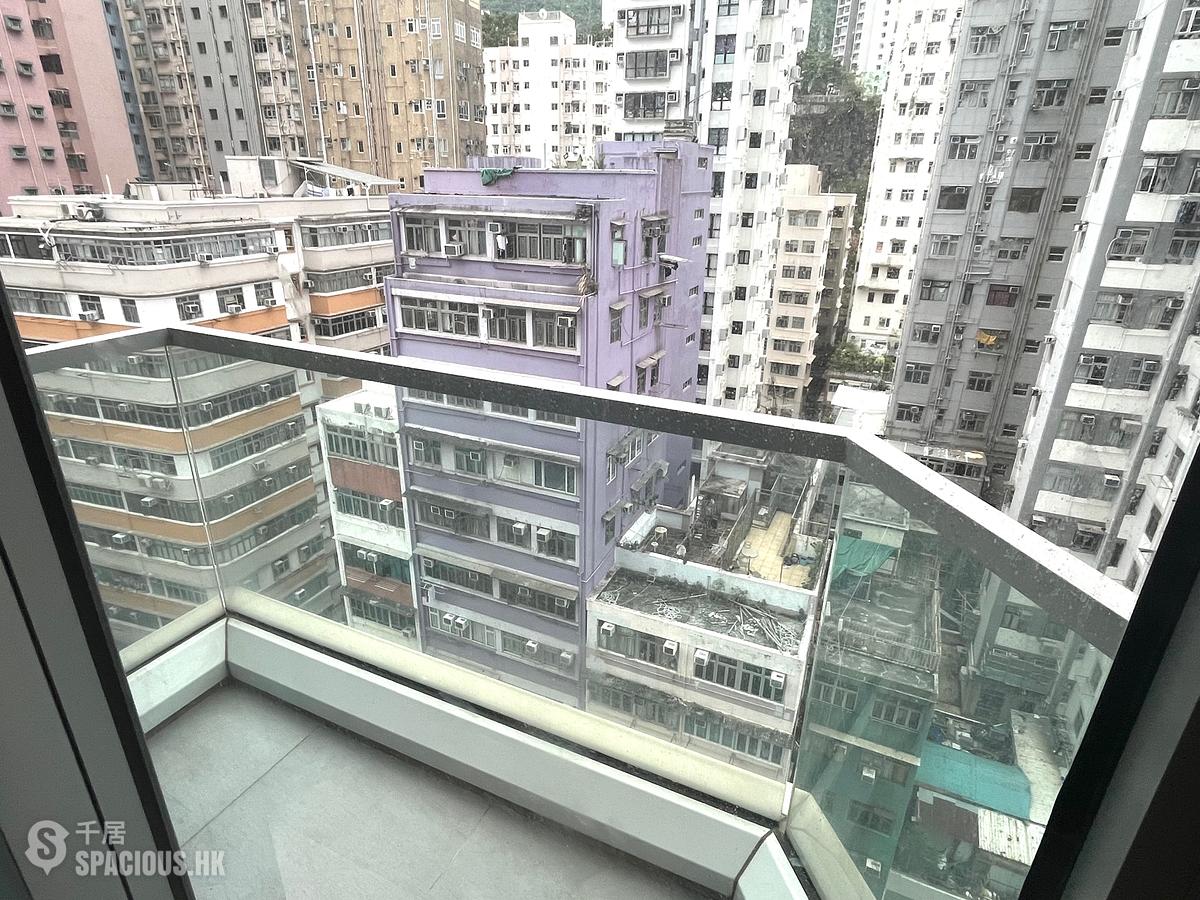 西灣河 - Island Residence 01