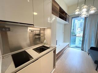 西灣河 - Island Residence 05