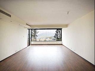 Chung Hom Kok - Cape Court 08